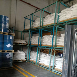 Заводская поставка промышленного хлорированного каучука CR10 CR20 CAS 9006-03-5 для окраски и нанесения покрытий